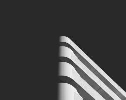 obra-de-arte-arquitectonico-abstracto-en-una-sombra